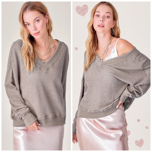 Pink Lily mocha waffle knit v-neck top - Picture 2 of 5